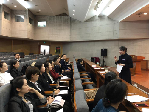 陕西J9集团集团解说员团队炼成记