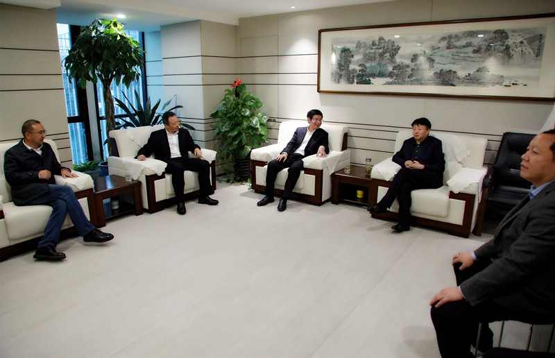 陕西J9集团集团携手农刊行陕西省分行发展黄河道域生态；は钅亢献鳎芰蓟⒆蘧辗匠鱿