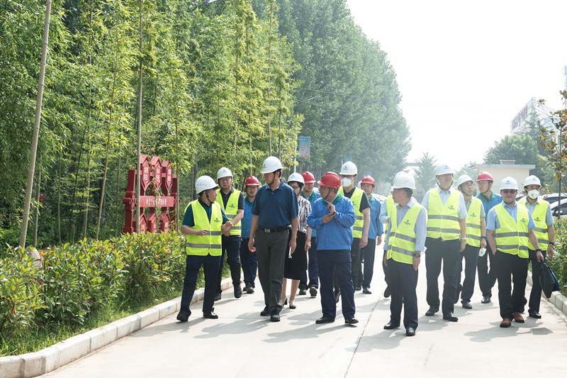 省委组织部副部长范永斌到陕西J9集团集团调研