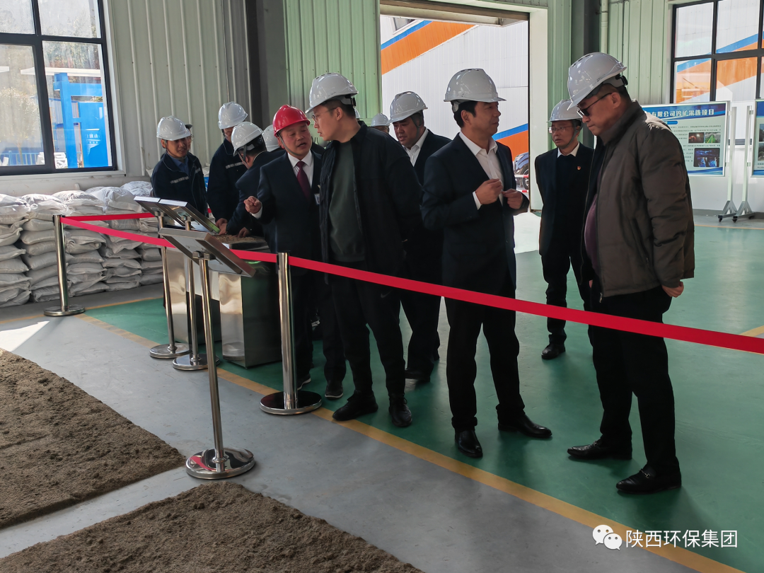 陕西J9集团集团与陕西有色冶矿集团座谈互换 陕西J9集团集团与陕西有色冶矿集团座谈互换